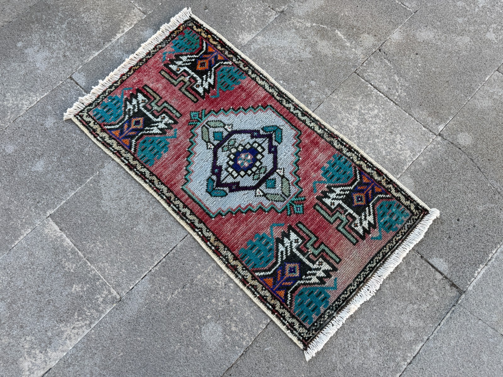 Vintage Turkish Nomadic Rug 1.6×3 ft Pink Teal Primitive Accent Carpet