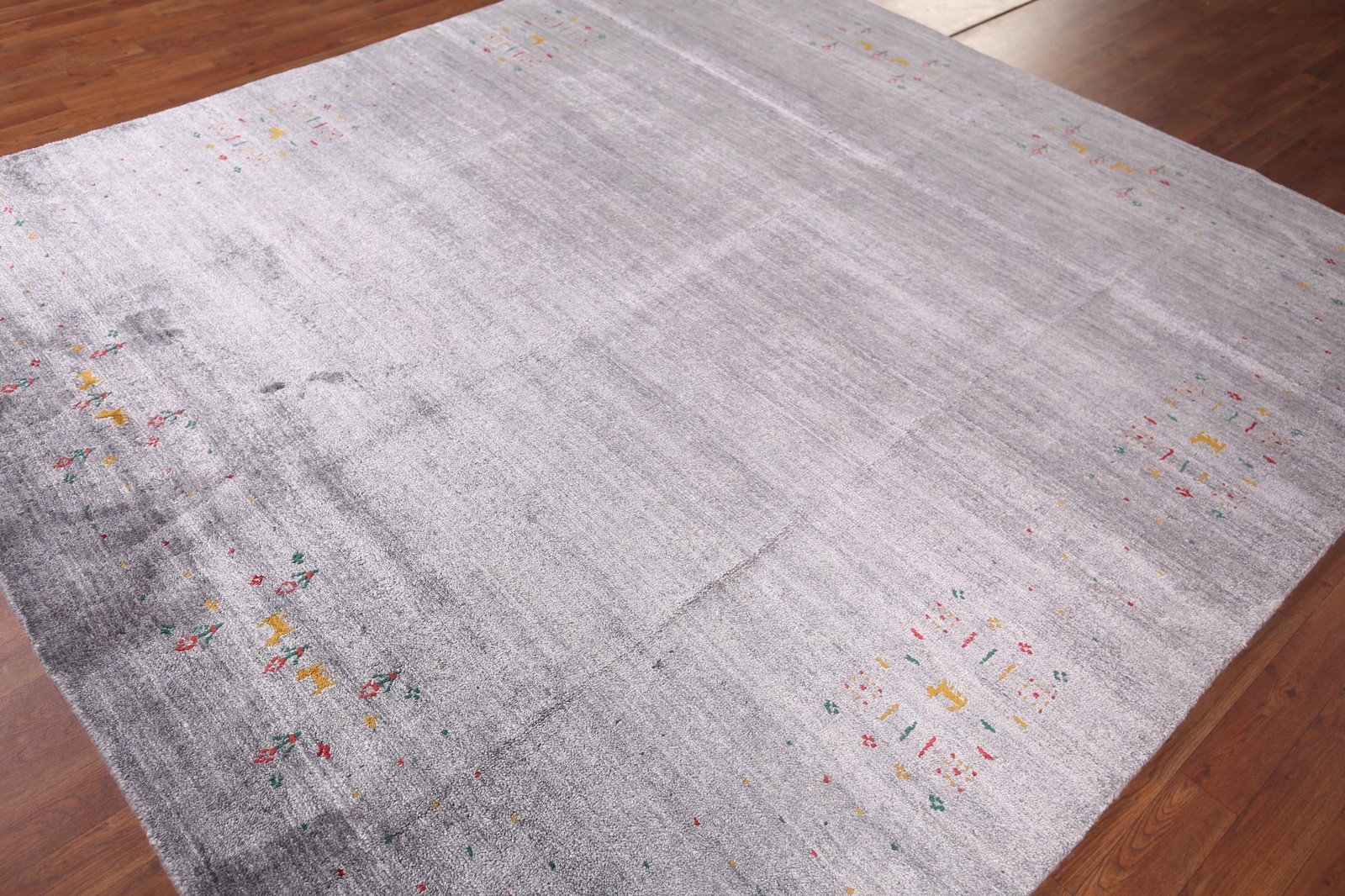 Gray Tribal Square Area Rug 8×8 Handmade with Artistic Color for Chic Interiors