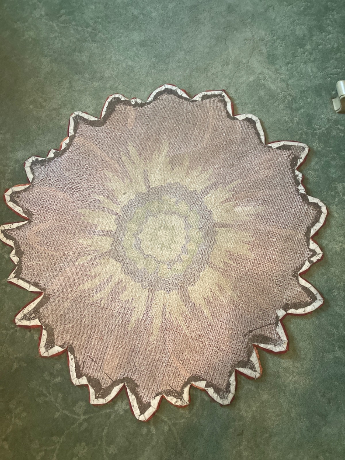 Vintage hooked poppy floral rug 48” dia.