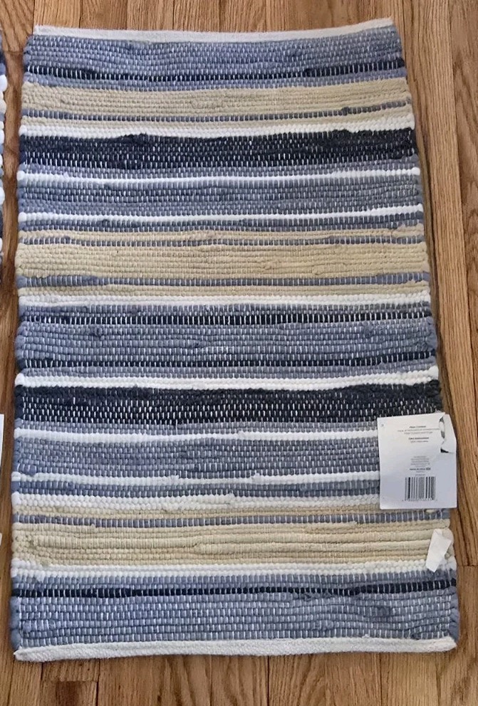 2 NEW True Living Woven Scatter Rug Blue/ beige/ White – ~18 ”x28” “Shoreline”