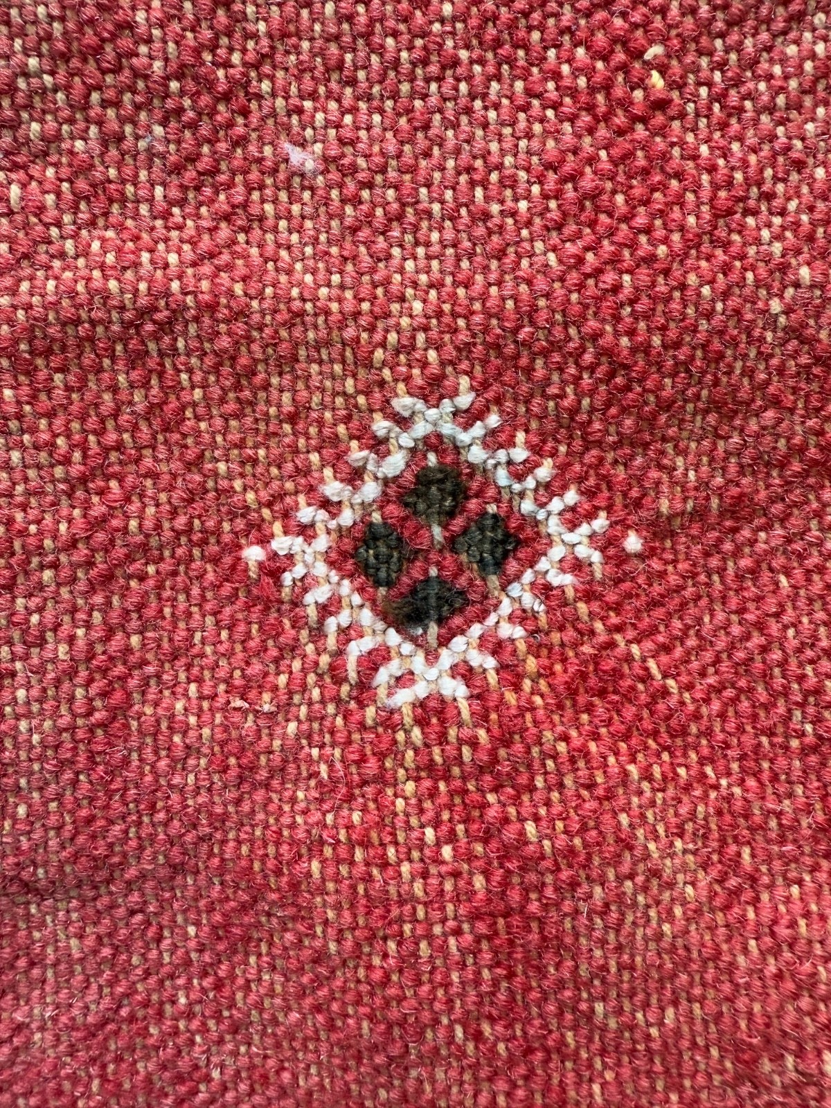Vintage Gorgeous Hand Woven Moroccan Berber Wool And Silk Weaving Kilim Rug