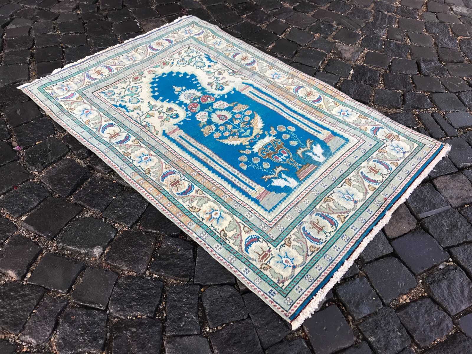 Turkish Antique rug Bohemian Area rug Oushak rug Vintage Rug Handmade Wool rug
