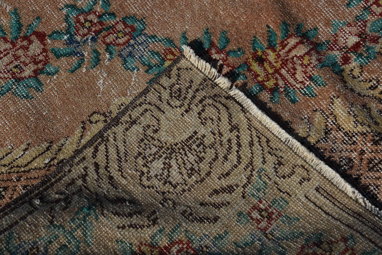 Vintage Large Rug 5,8×8,9 ft (176×271 cm), Turkish Beige Patchwork Wool Rug