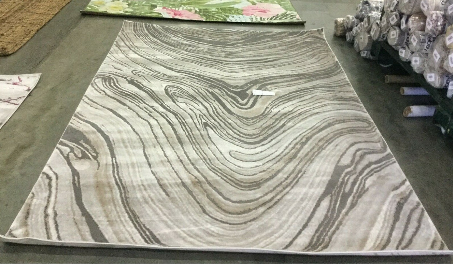 GOLD / GREY 6′-7″ X 9′ Flaw in Rug, Reduced Price 1172646604 CFT846D-6