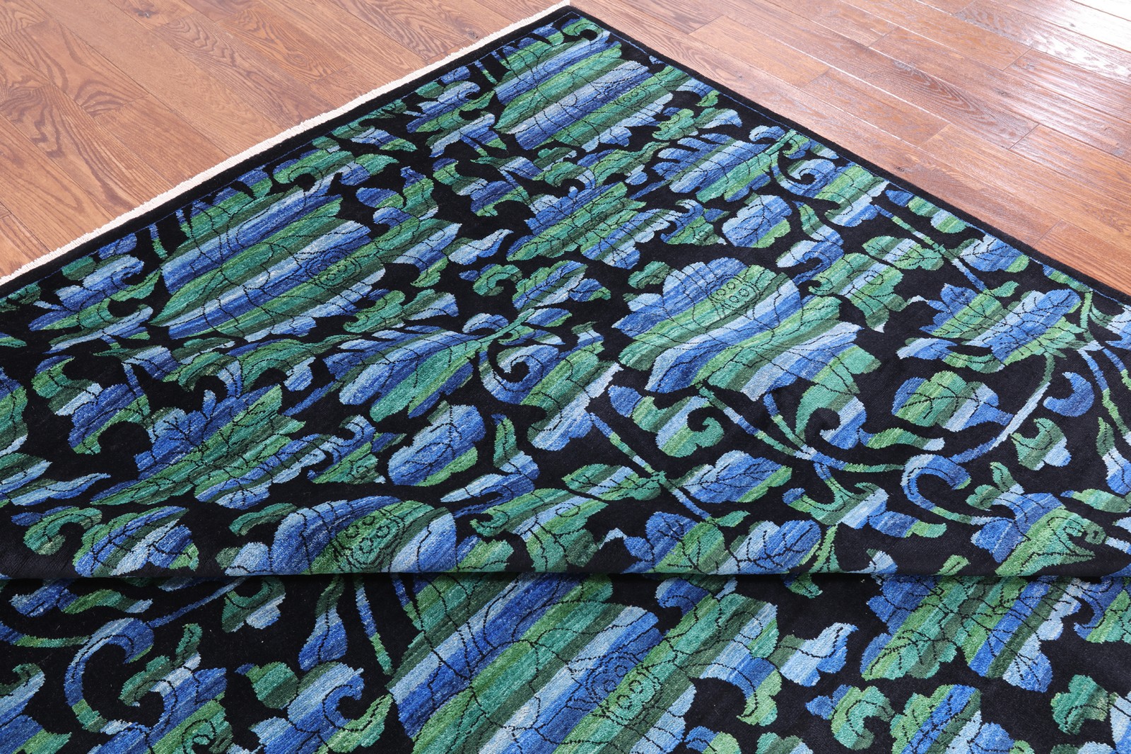 9′ 1″ X 12′ 3″ William Morris Rose Garden Hand Knotted Wool Area Rug – Q1766
