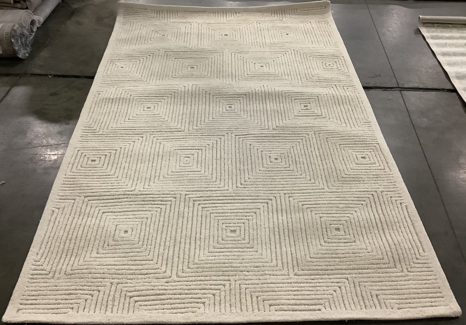 IVORY 5′ X 8′ Flaw in Rug, Reduced Price 1172667827 TXT102A-5