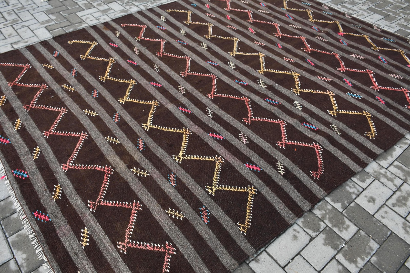 Vintage Rug, Oversize 7,2×9,8 ft Turkish Rug, Brown Gray Camouflage Wool Rug
