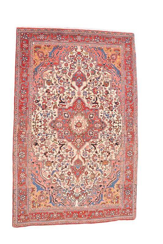 Medallion Oriental Wool One of a Kind Turkish 4′ 3″ x 6′ 11″ Pink Handmade Area