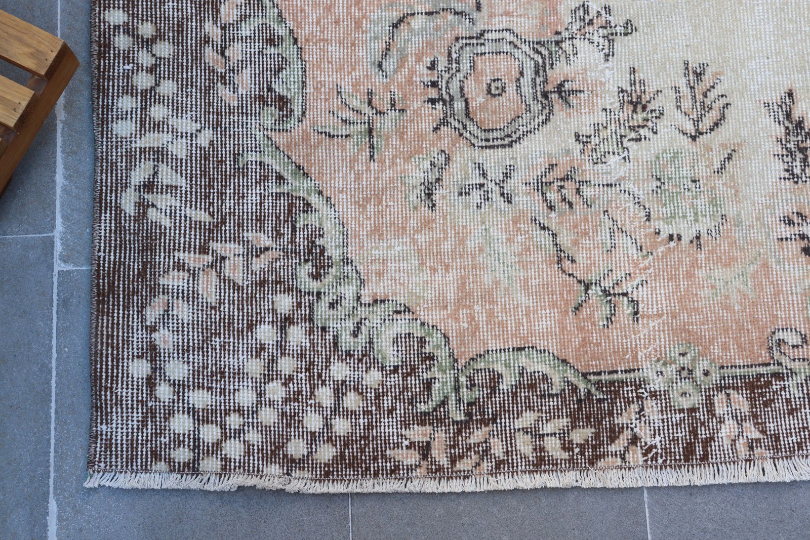Vintage Turkish Rug 5,4×9 ft, Rug Brown Striped Wool Rug