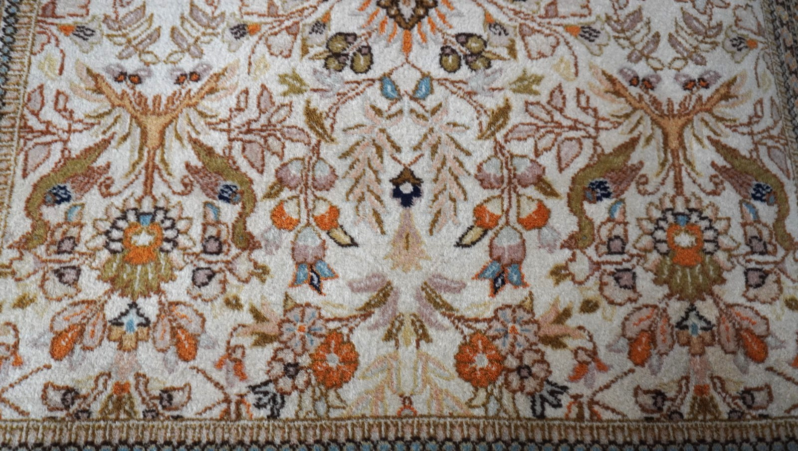 Exquisite Antique Taba Tabrizz 4’9″ x 6′ Birds Hand Knotted Wool Rug