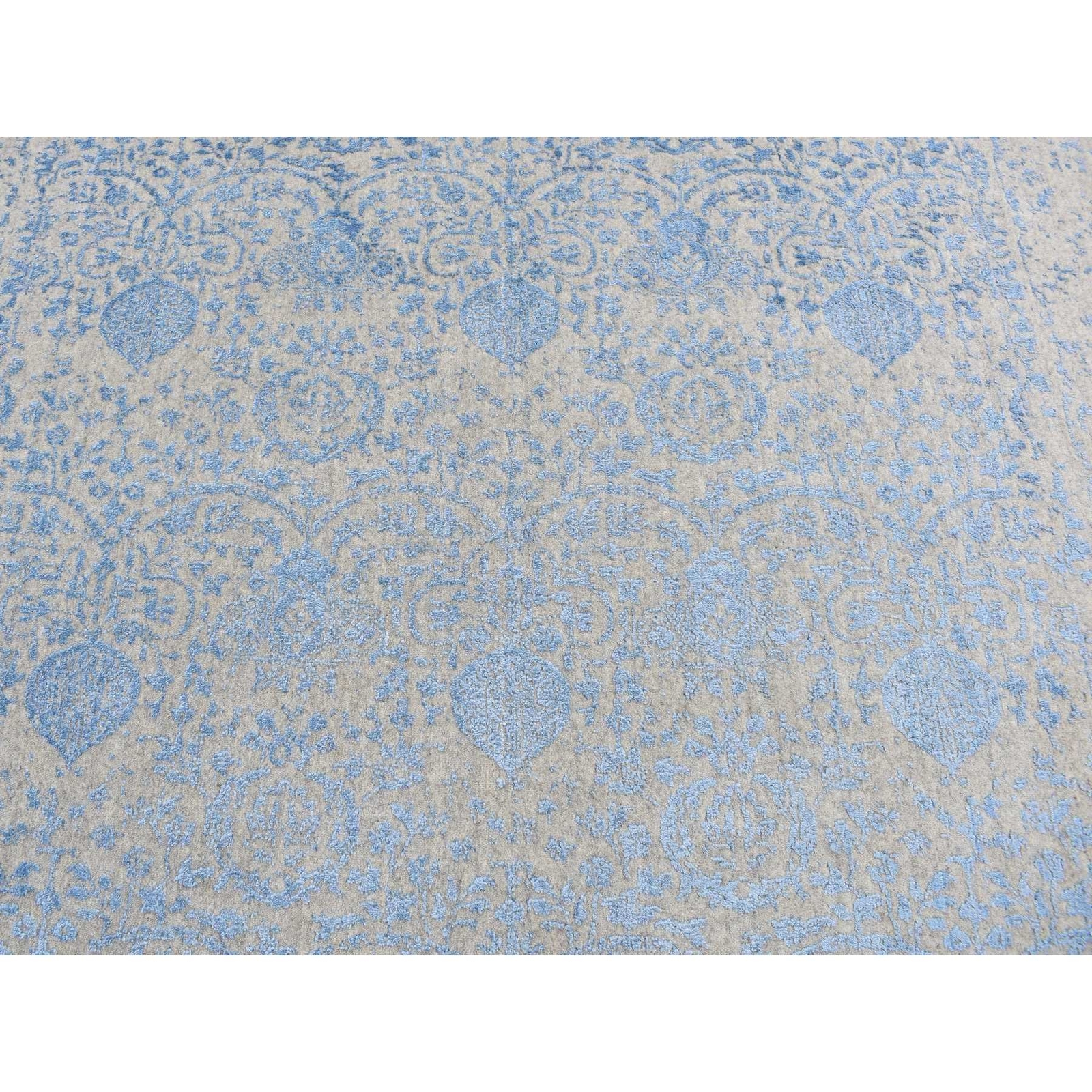 7’10” x 9’9″ Blue Hand Loomed Erased Broken Pomegranate Design Wool Rug R87022