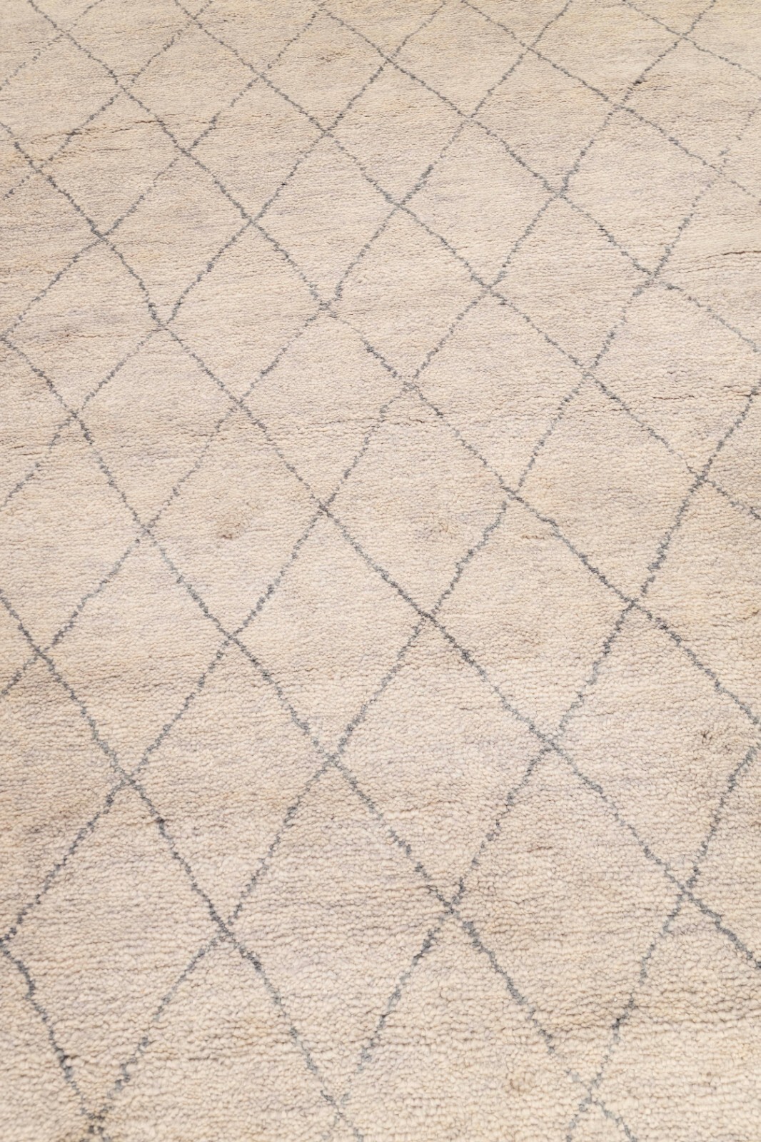 9×12 Beige Grey Boho Style Moroccan Rug Wool And Viscose Hand Knotted Rug |