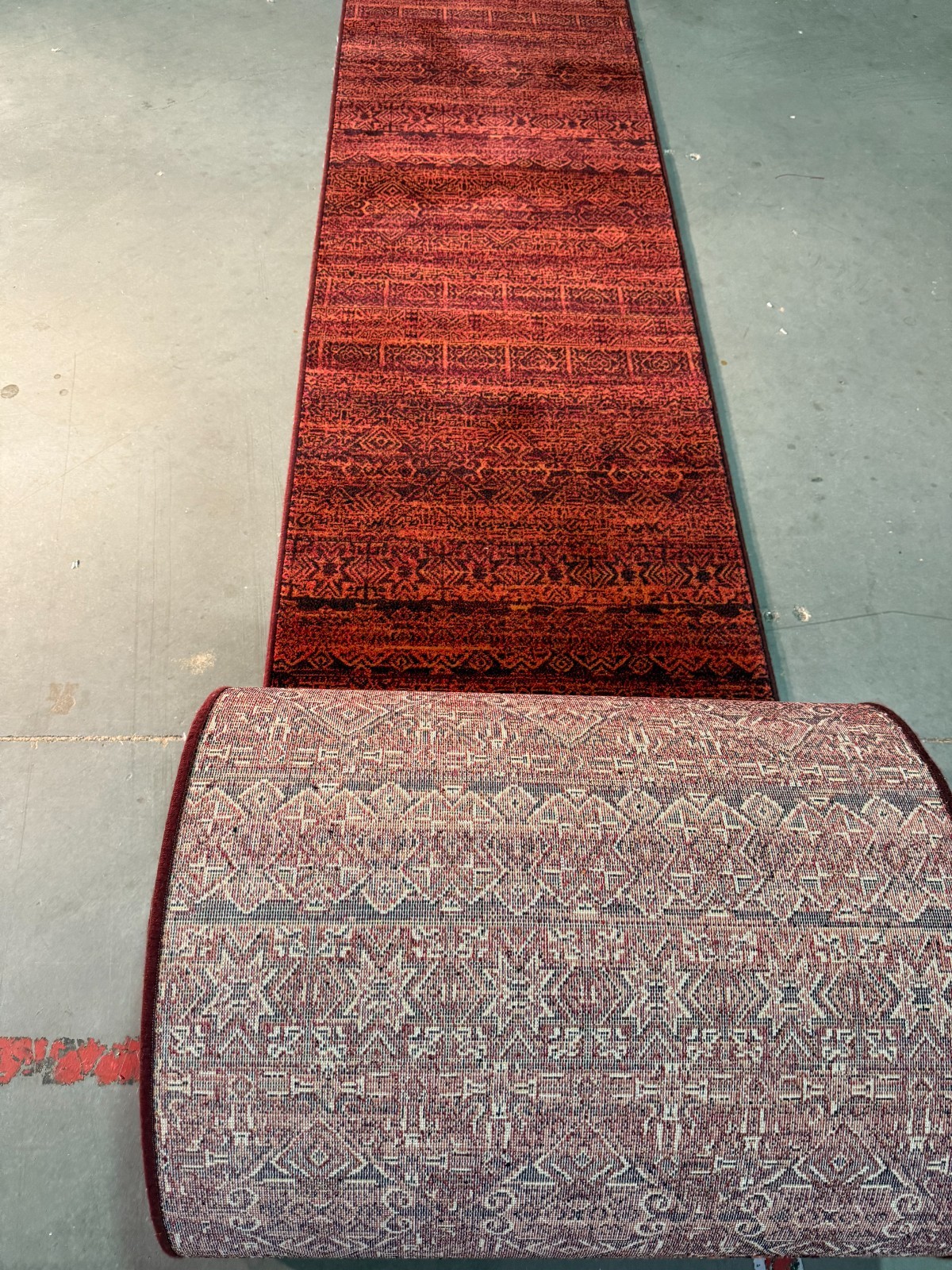 BELGIUM HALLWAY / STAIR RUNNER RUG CARPET 26″ WIDE, 36 FT LONG