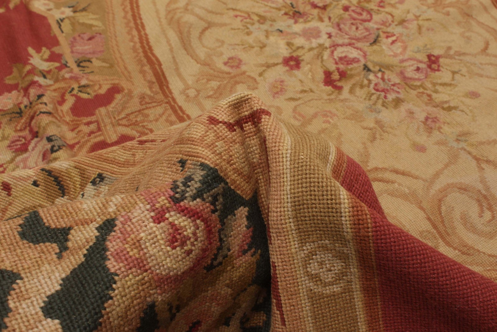 Vintage Hand Woven Area Rug 5’10” x 8’10” Traditional Wool Oriental Carpet