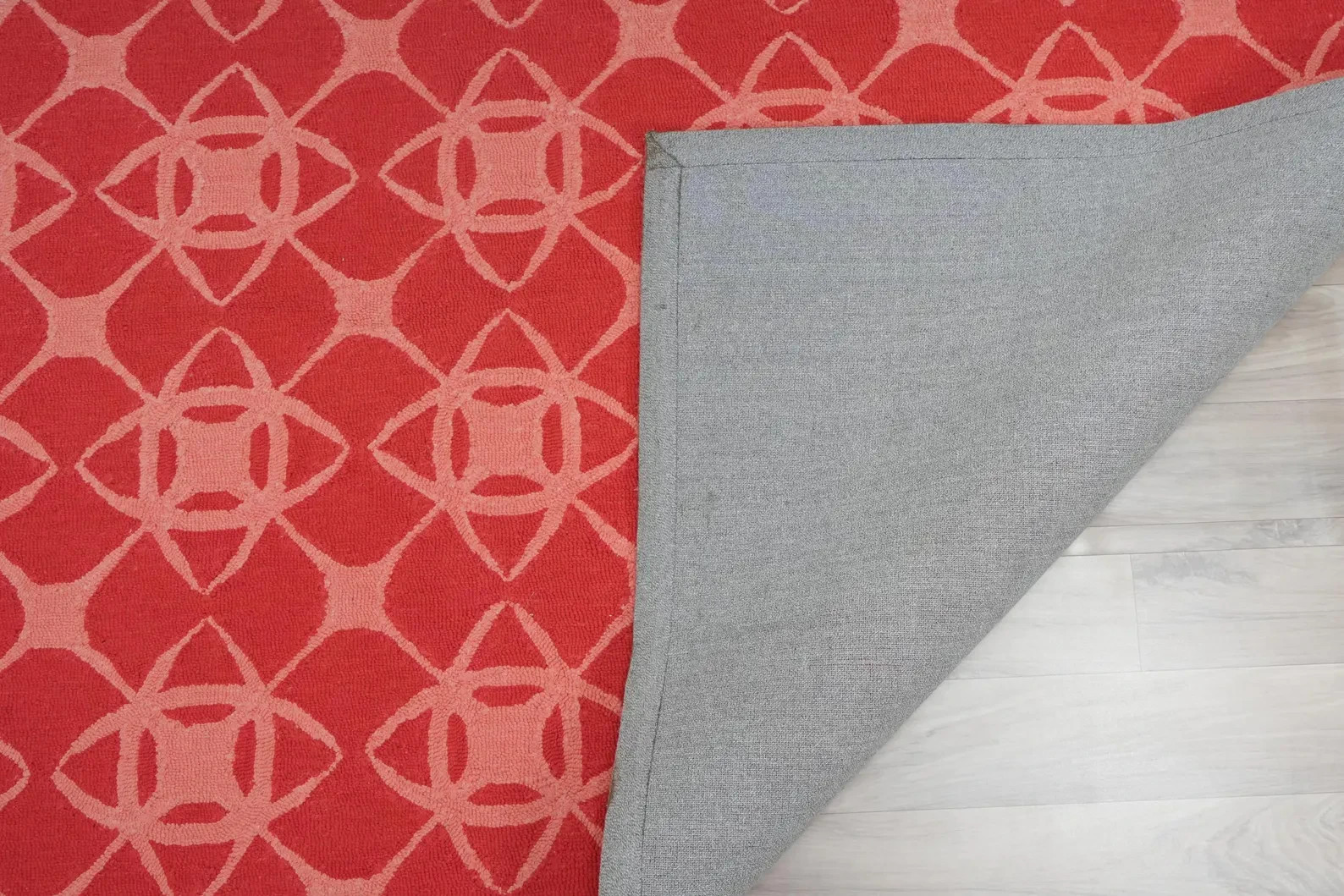 “Hand Tufted Red Coral Rug Geometric Trellis Pattern Modern Area Carpet