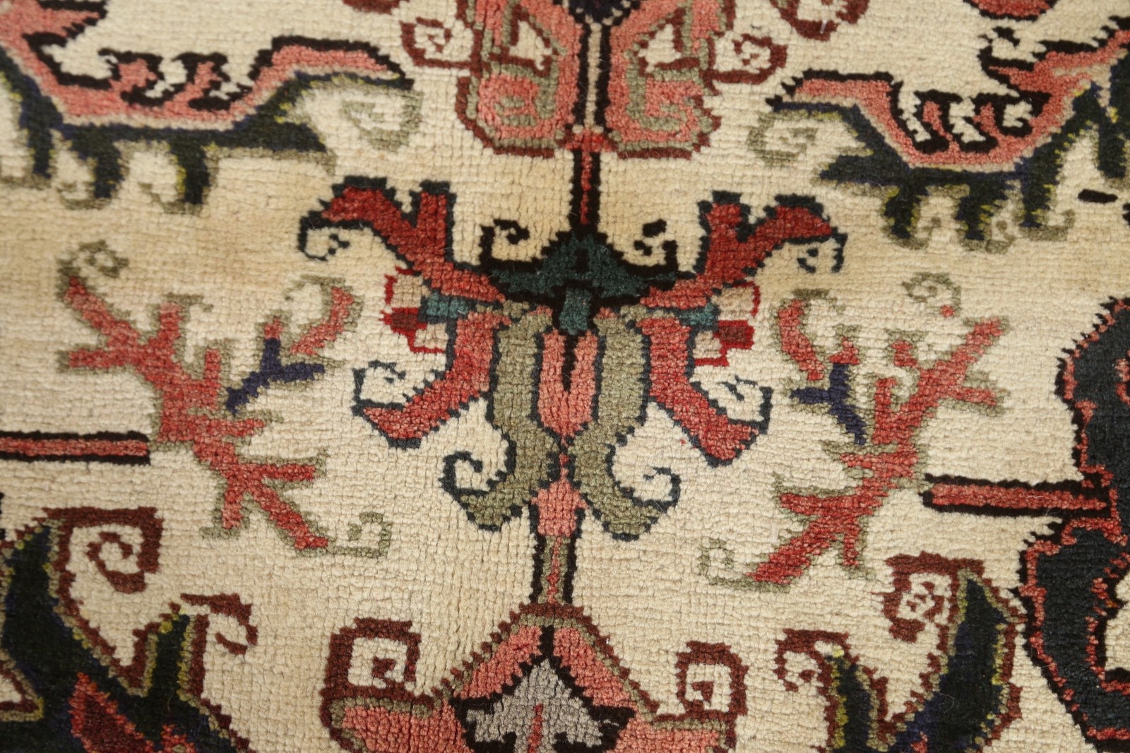 Ivory Wool Palace Size Rug 13×19 Vegetable Dye Hand-knotted Medallion Carpet