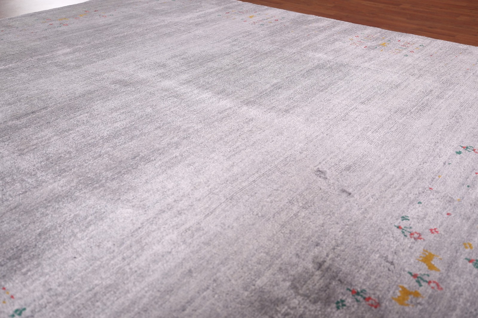 Gray Tribal Square Area Rug 8×8 Handmade with Artistic Color for Chic Interiors
