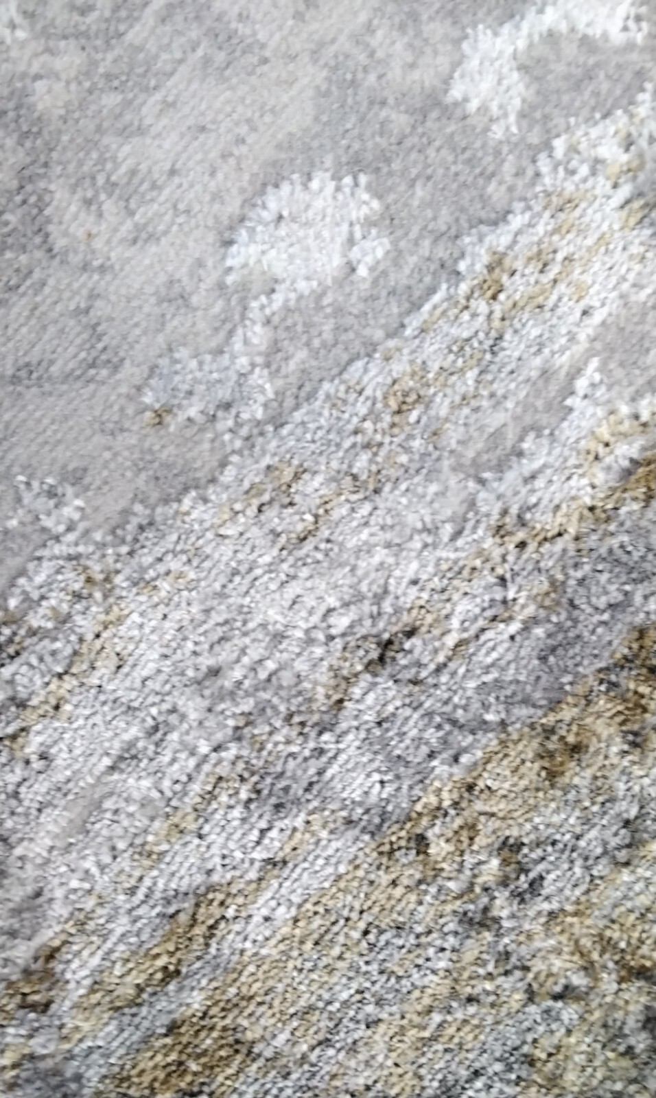 GREY / GOLD 6′-7″ X 6′-7″ Round Damaged Rug, Reduced Price 1172723099 ORC617H-7R