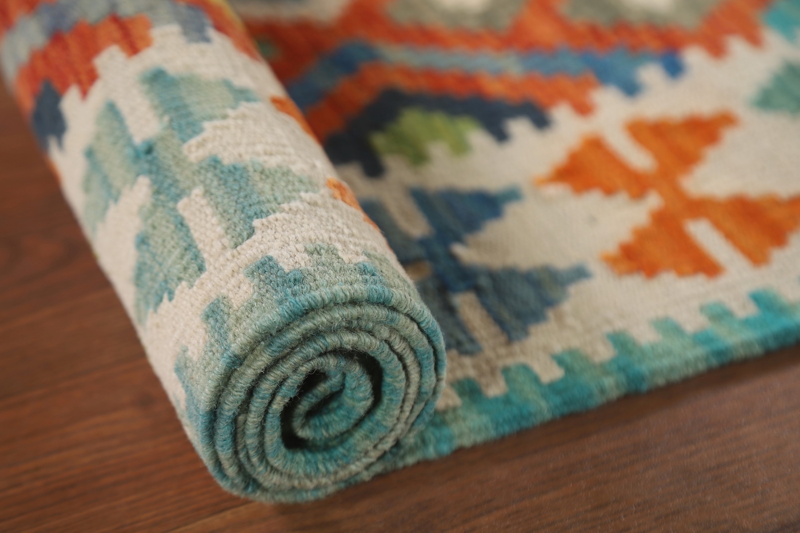 Tribal Nomadic-inspired Reversible Kilim Kelim Flatweave Rugs 4×6 ft