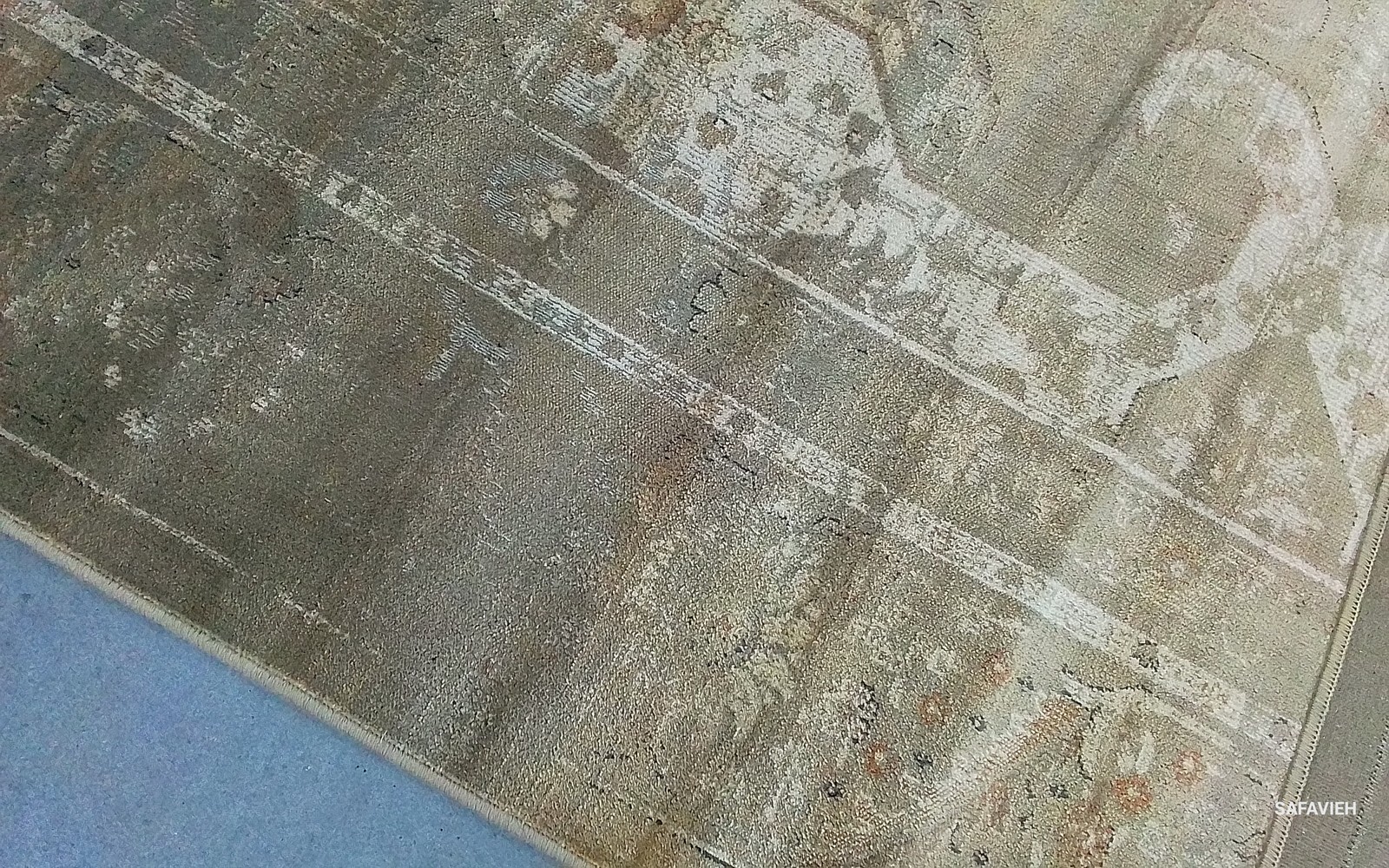 MOUSE 8′-0″ x 10′-0″ Back Stain Rug, Reduced Price 1172794805 VTG137-3110-8