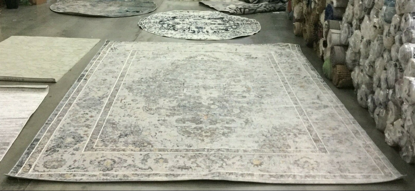 GREY / LGREY 9′ X 12′ Damaged Binding Rug, Reduced Price 1172629075 HIS587H-9