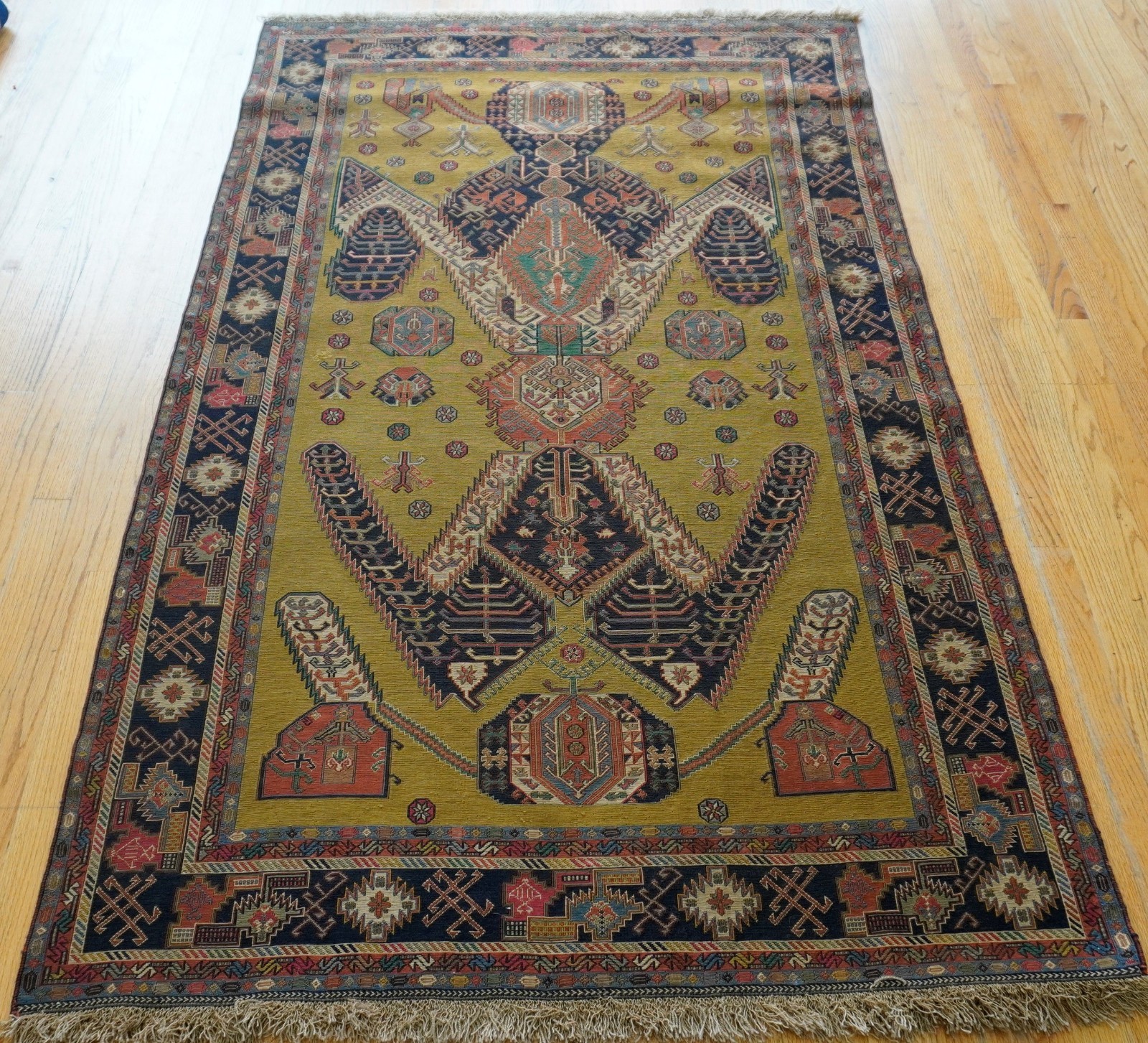 4’4″x7′ Handmade Sumac Kilim Flat Woven 100% Wool Veg. Dyes Dragon Design Rug