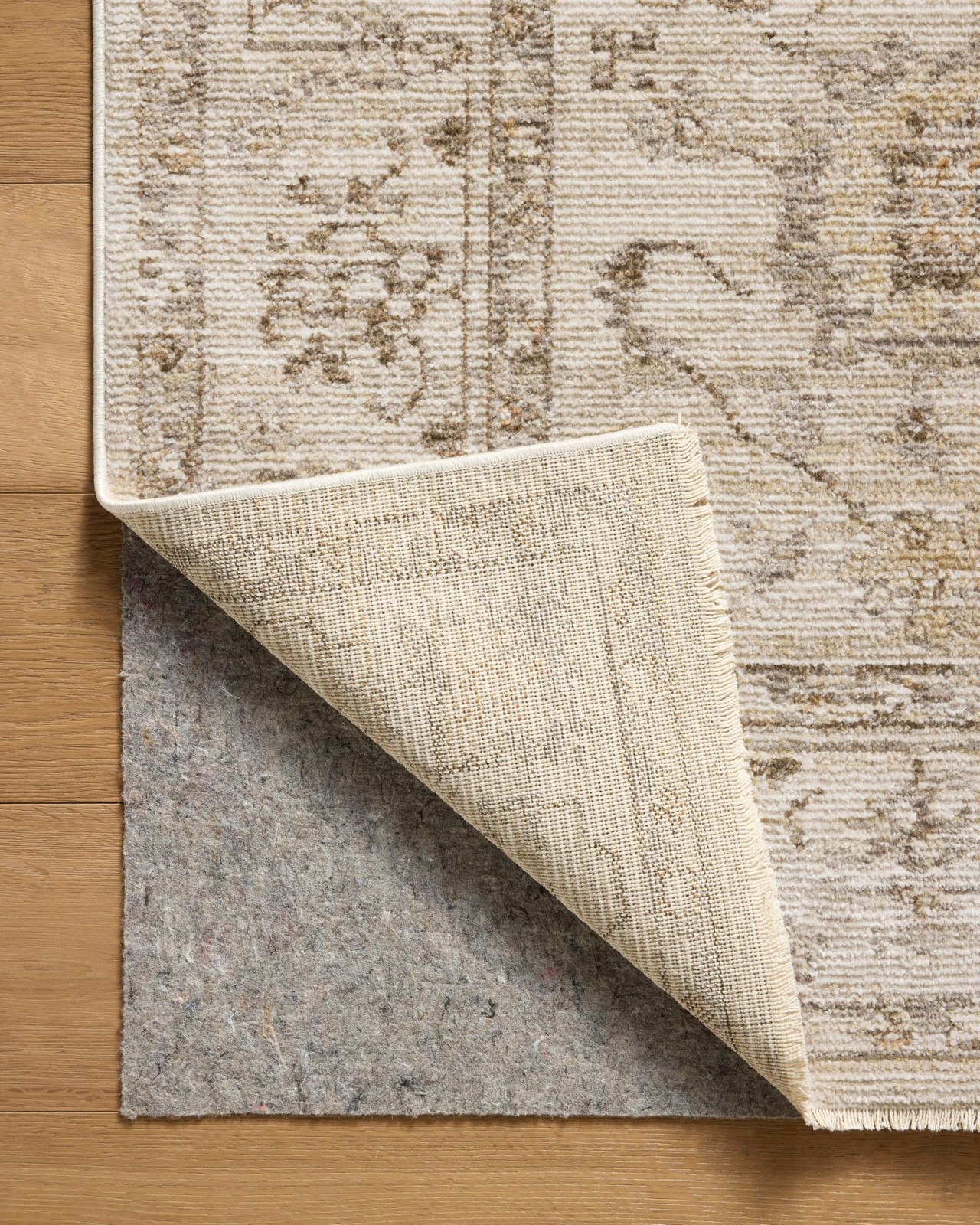 Magnolia Home by Joanna Gaines Pace Collection PAC-01 Natural/Stone 3′-6″ x 5…