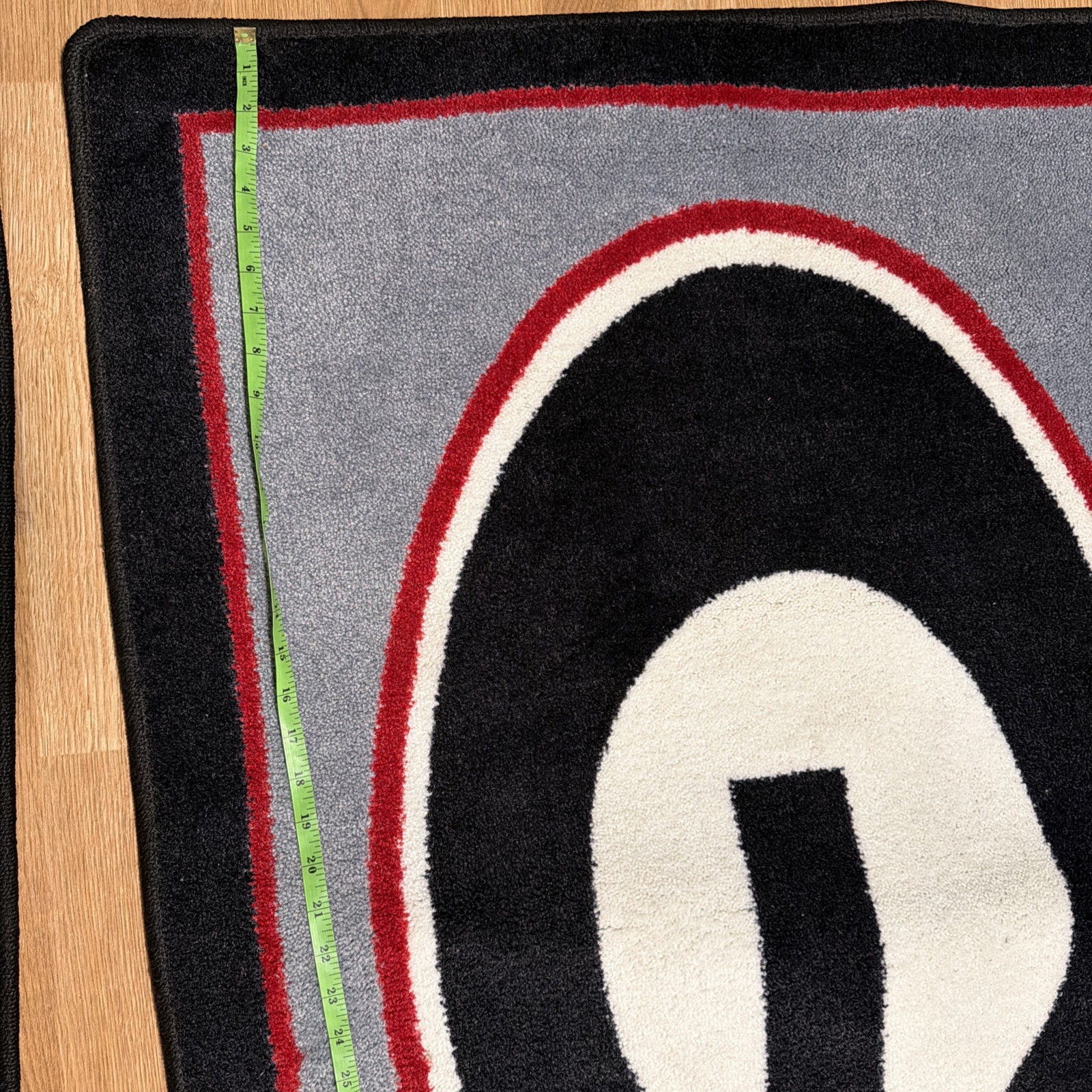 Milliken Georgia Bulldogs 45287 NCAA Spirit Area Rug 2’8″x3’10”