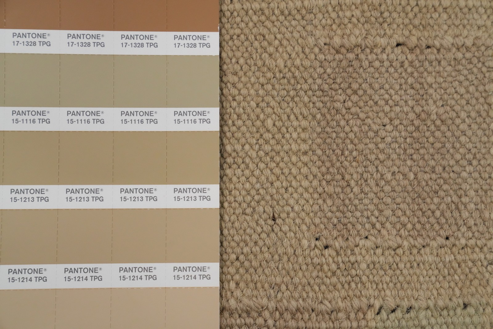 Subtle Earth Tone Flat-weave Kilim Rug 4×6 ft Ideal for Cozy Living Spaces