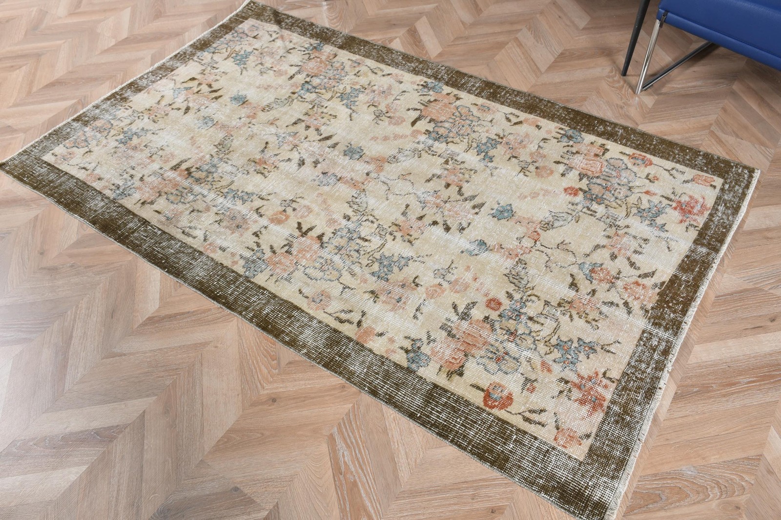 Turkish Vintage Rug, 4×6,5 ft Area Rug, Brown Blue Moroccan Rug