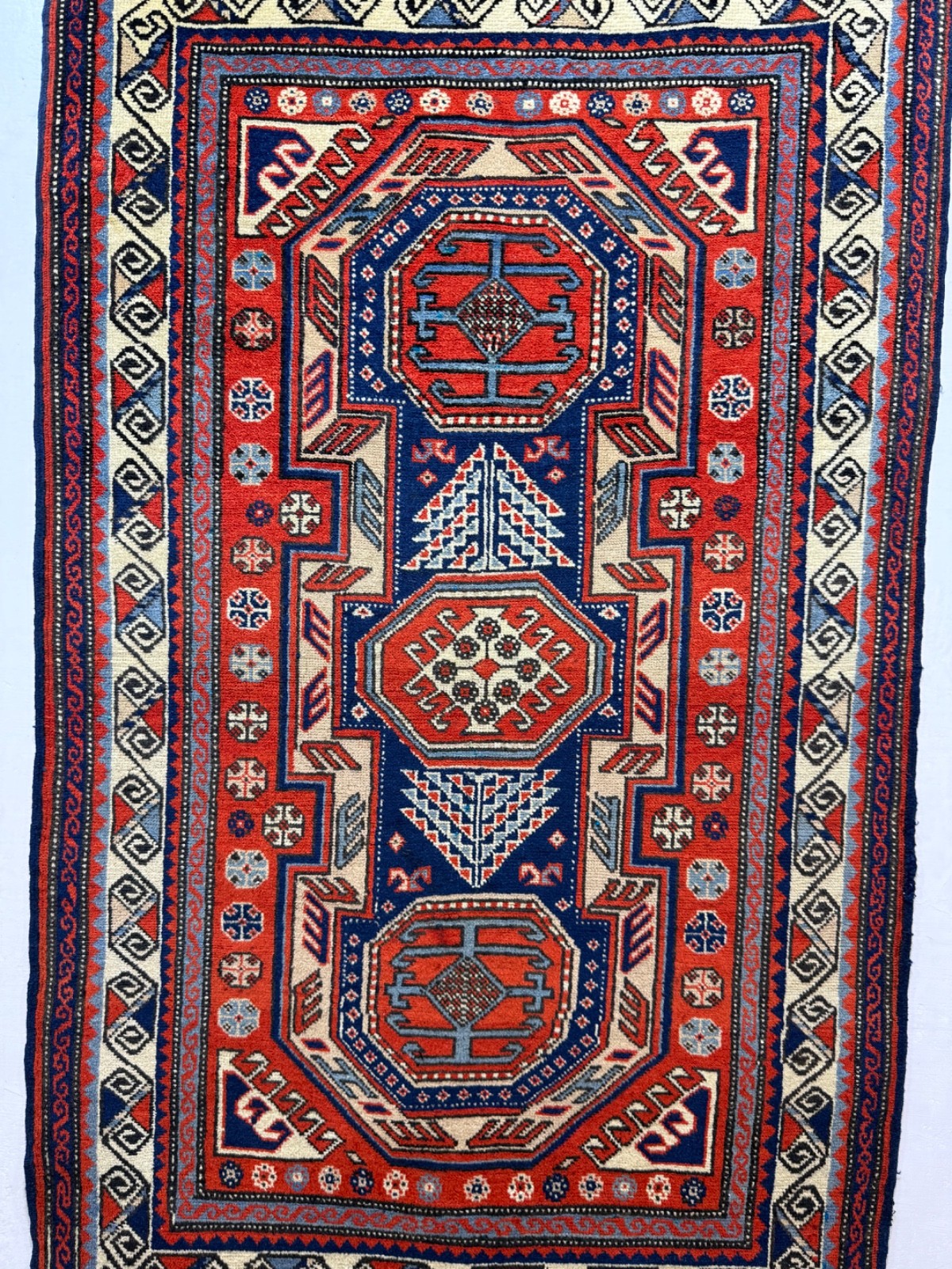 Vintage Fabulous Hand Knotted Azerbaijan Wool Rug Carpet Floor Covering 142x86Cm
