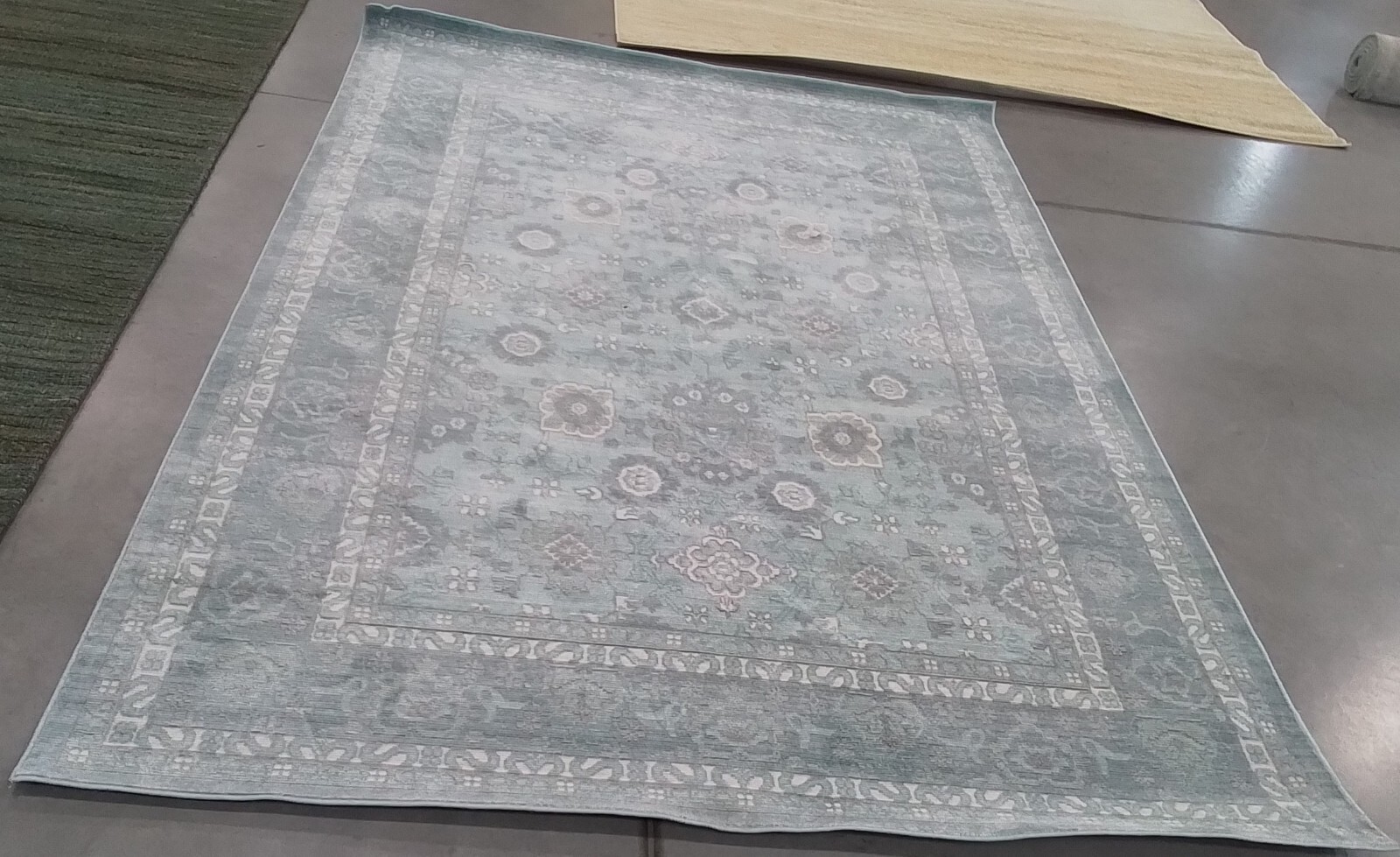 ALPINE / MULTI 6′ X 9′ Back Stain Rug, Reduced Price 1172759656 VAL110B-6