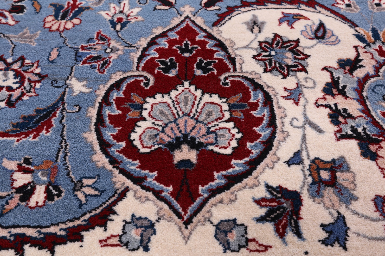 Black Traditional Hand-Knotted Wool Rug 11′ 11″ X 15′ 5″ – Q23535