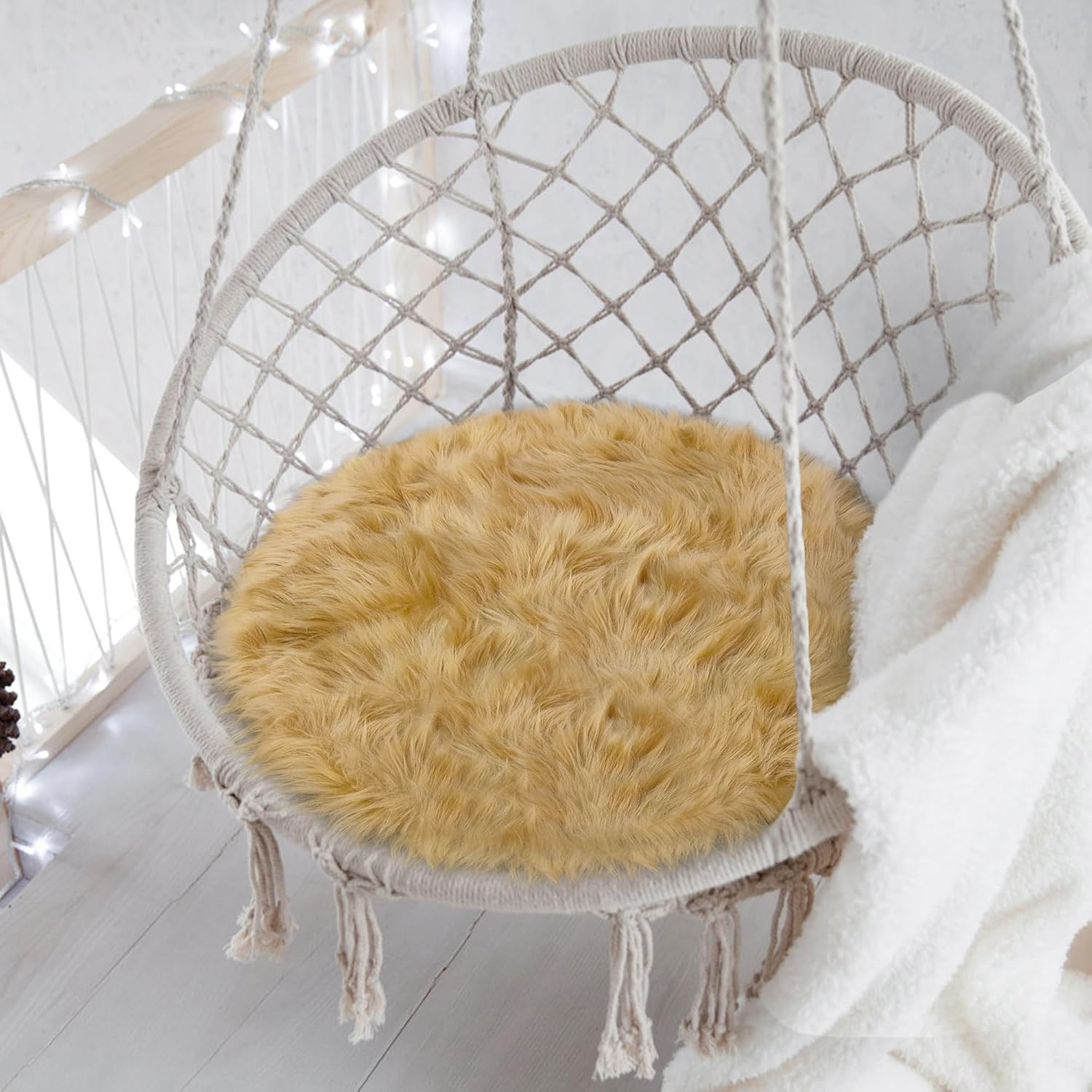 15.7 Inches Mini Khaki round Faux Fur Sheepskin Area Rug, Fluffy Small Circle