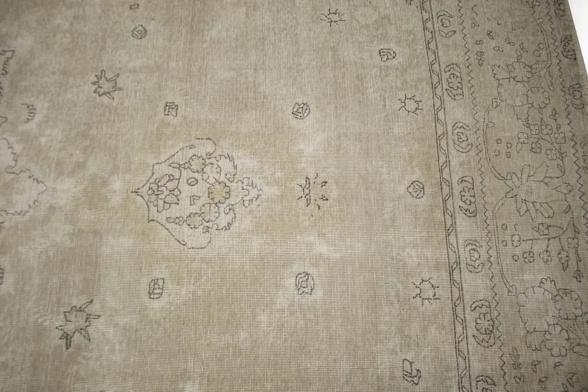 Muted Beige Antique Distressed Oriental Rug Classic Floral Carpet 9’5X12’5 ft
