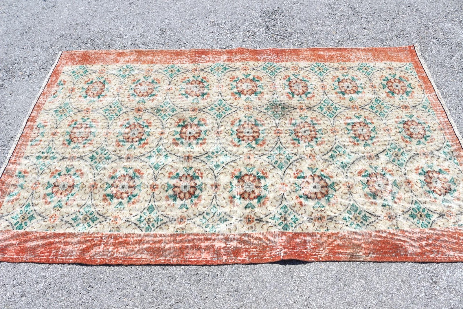 Turkish Vintage Rug 3,9×6,46 ft (120×197 cm), Red Wool Rug