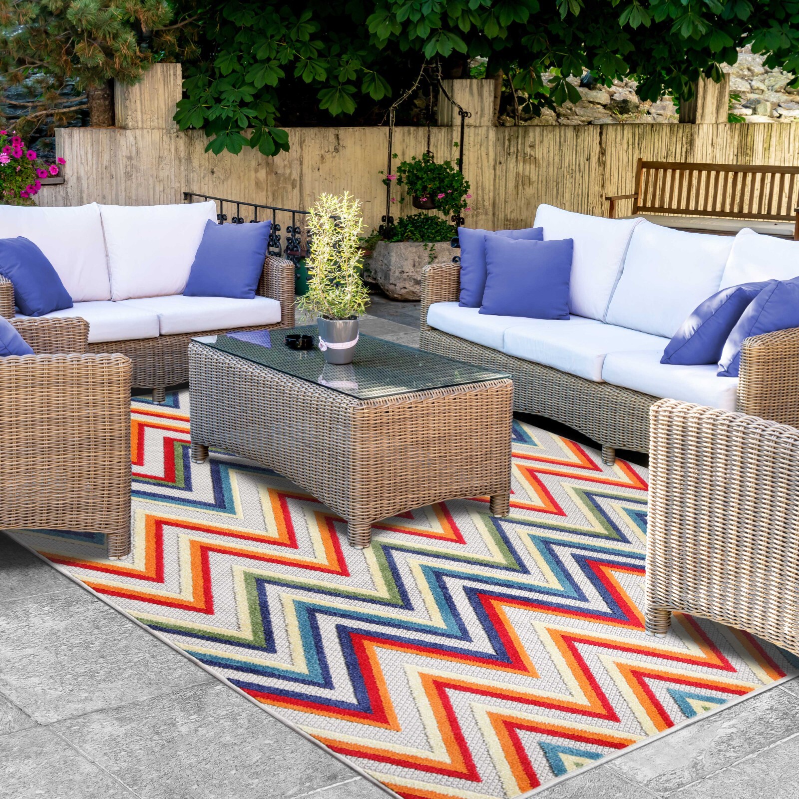 Acacia Geometric Zigzag Modern Indoor/Outdoor Area Rug or Runner Rug Carpet