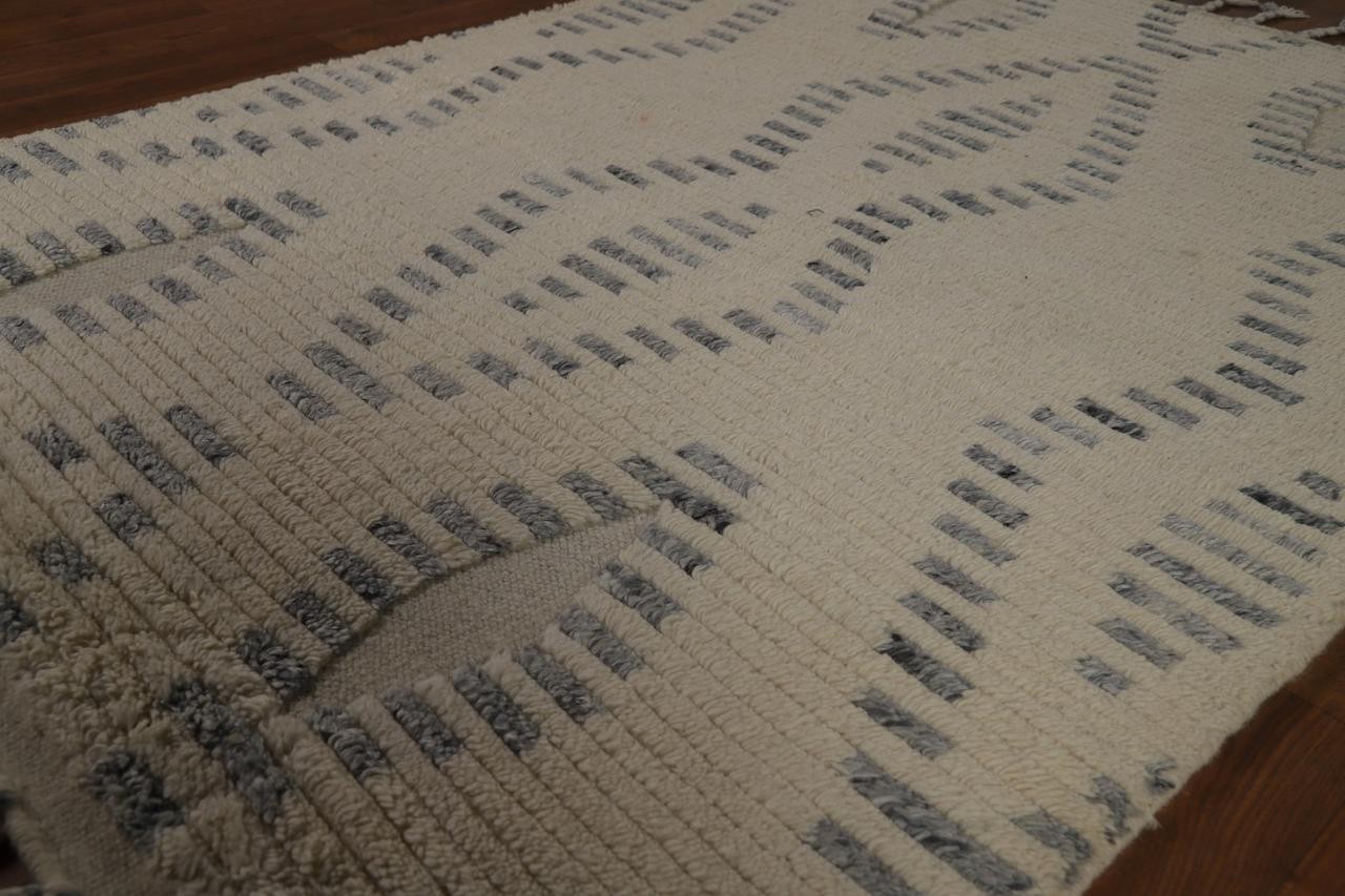 Striped Trellis Ivory 4×6 Hand-Knotted Wool Moroccan Oriental Area Rug