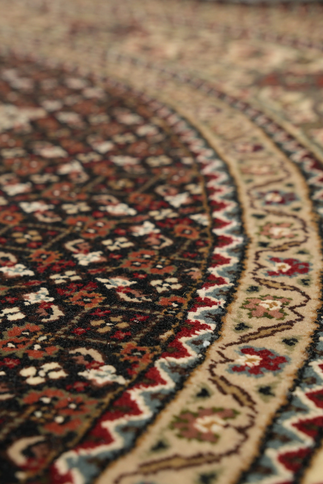 5 x 5.4 Round Wool and Silk Mahii Tabriiz Herrati Rug Black #F-4216