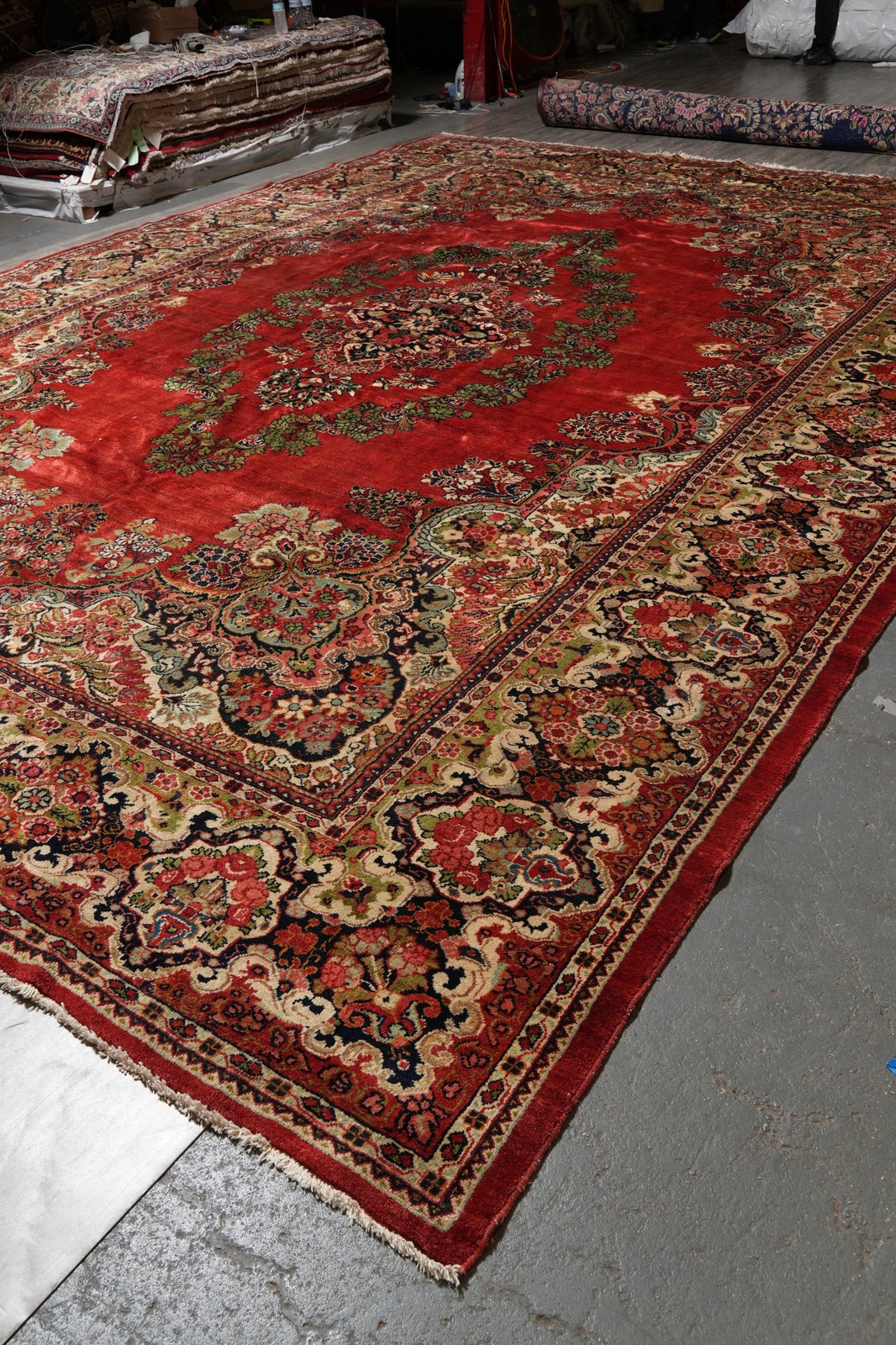 13 x 19 Perrsian Sarouuk Kermaan Rug Open Field 1960’s Irran #F-4506