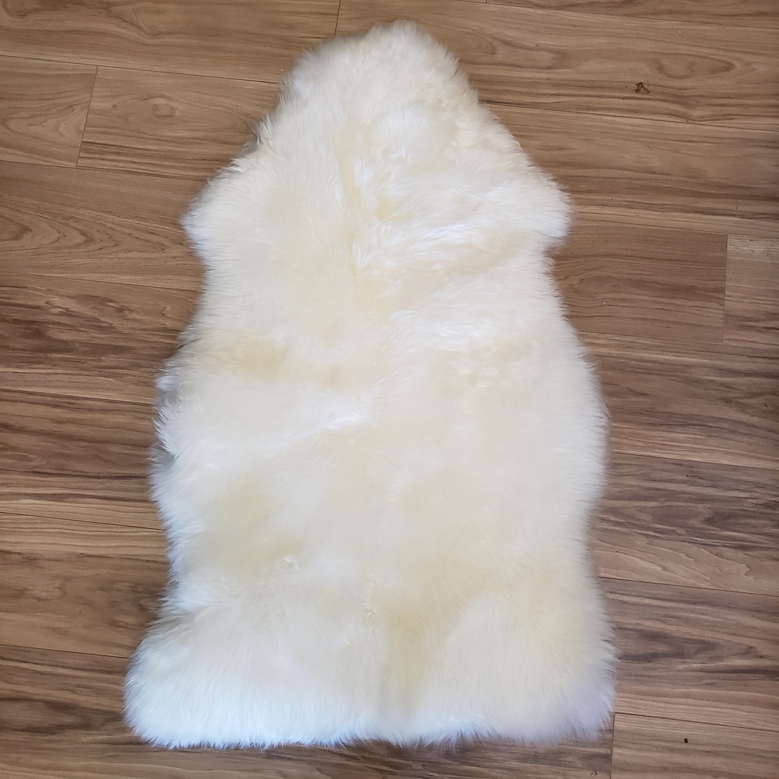 Australian Sheepskin Rug 34” X 19” White