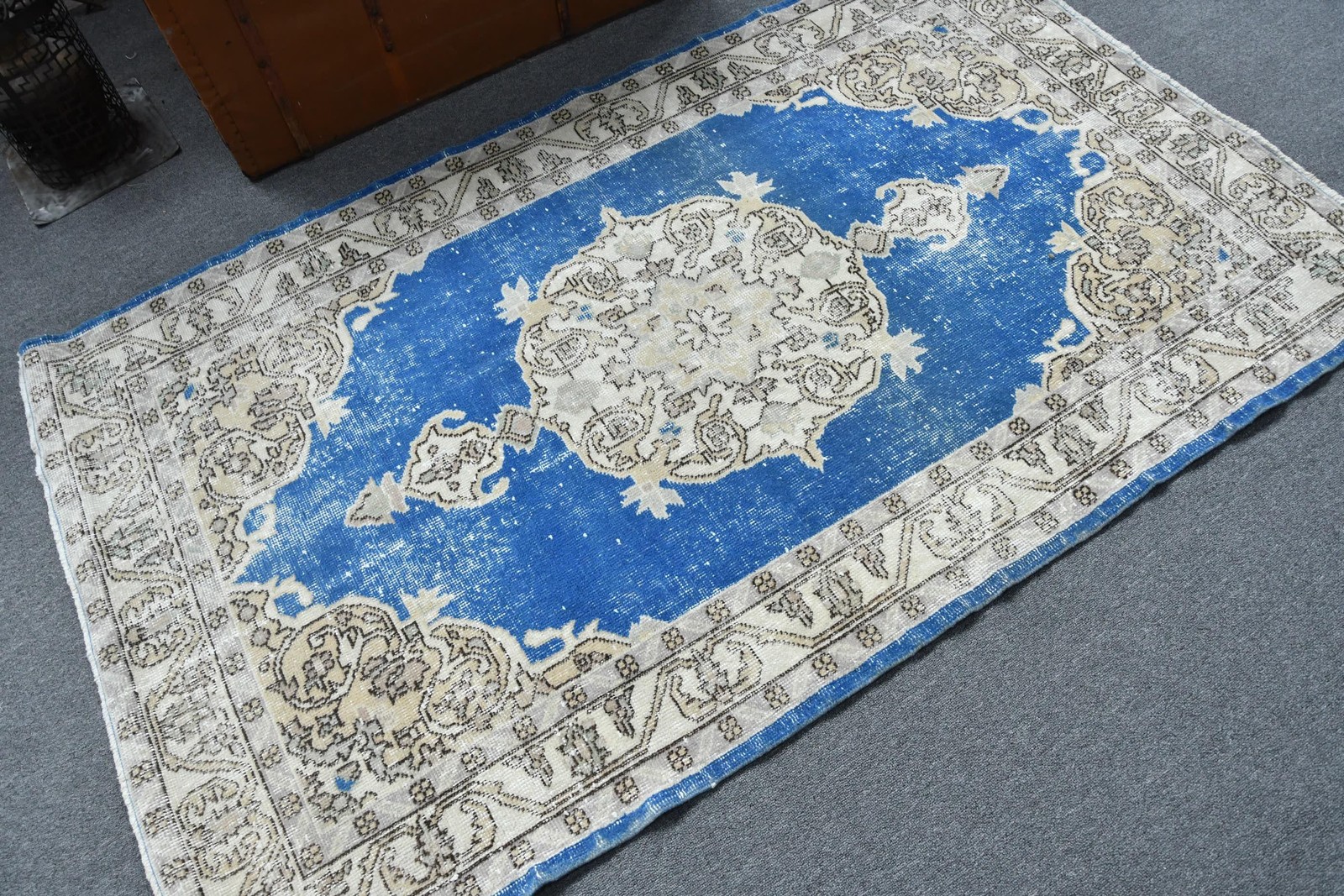Turkish Vintage Rug, 3,9×6,46 ft Rug, Blue White Ombré Wool Rug