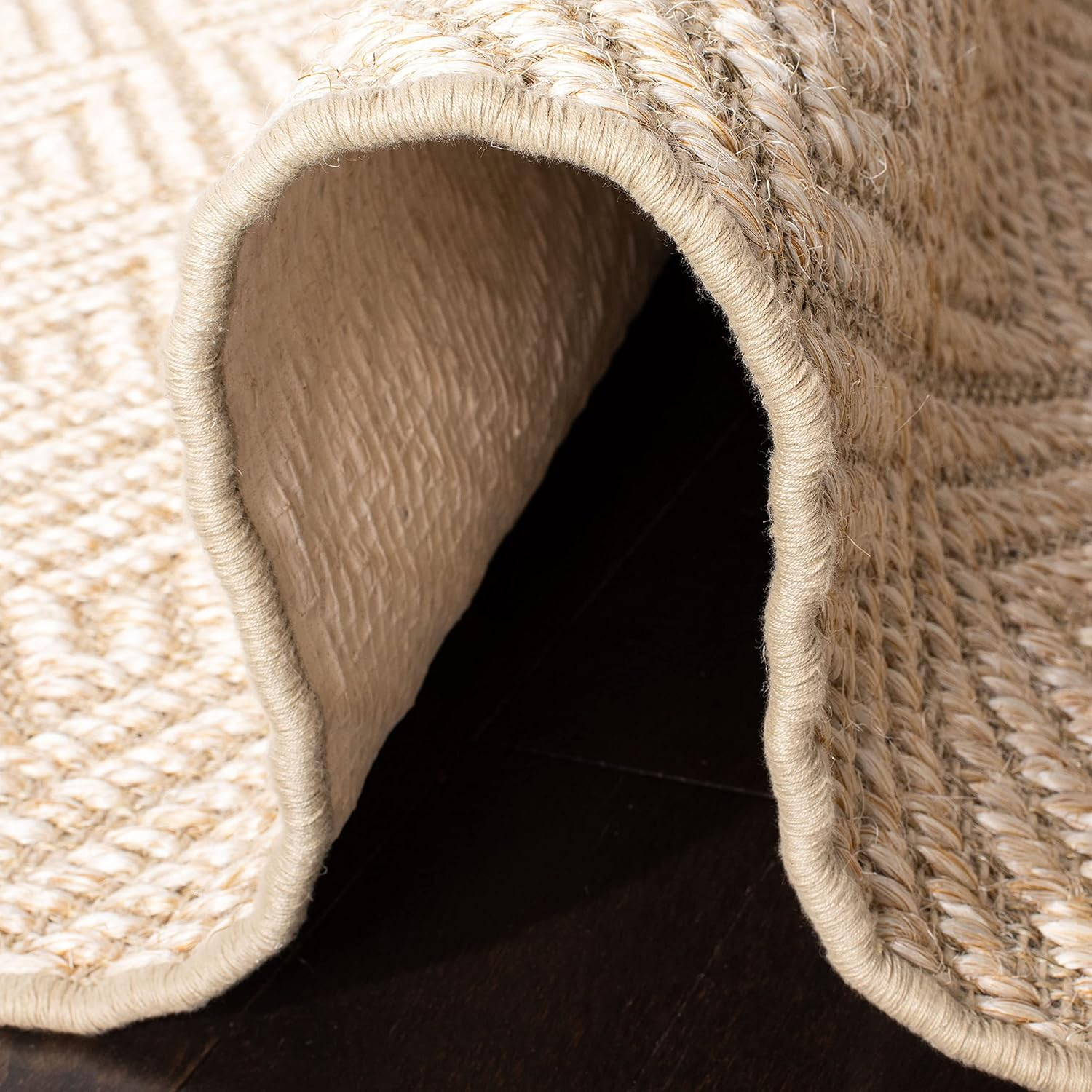 Beige Palm Beach Accent Rug 4′ x 6′ – Non-Shedding & Easy Care