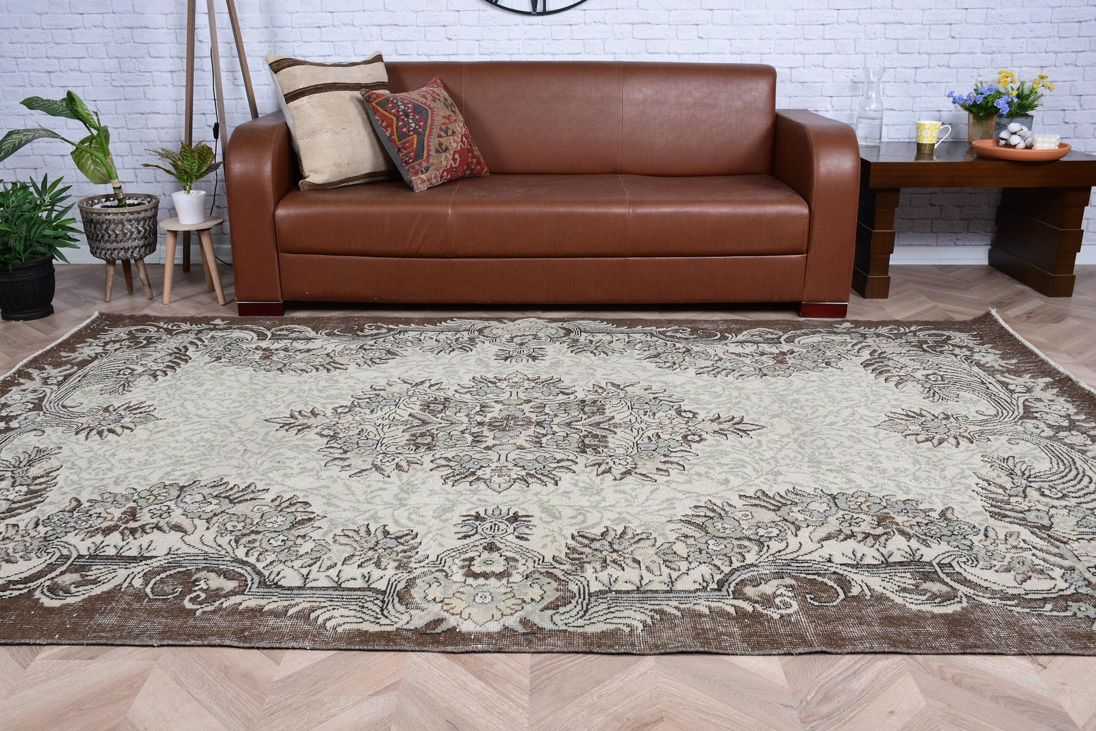Turkish Vintage Rug, 5,8×9,4 ft Rug, Brown Gray Check Wool Rug