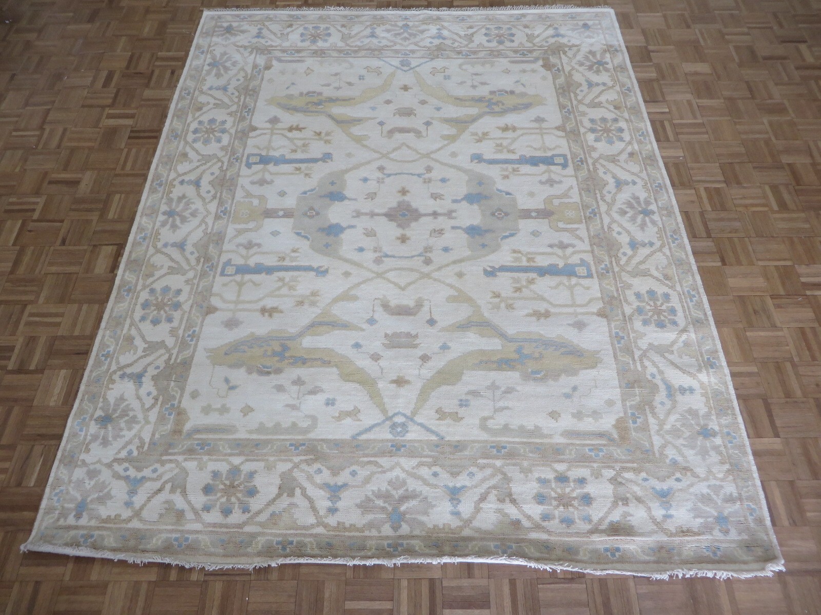 8’1 x 10 Hand Knotted Ivory Oushak Oriental Rug G15563