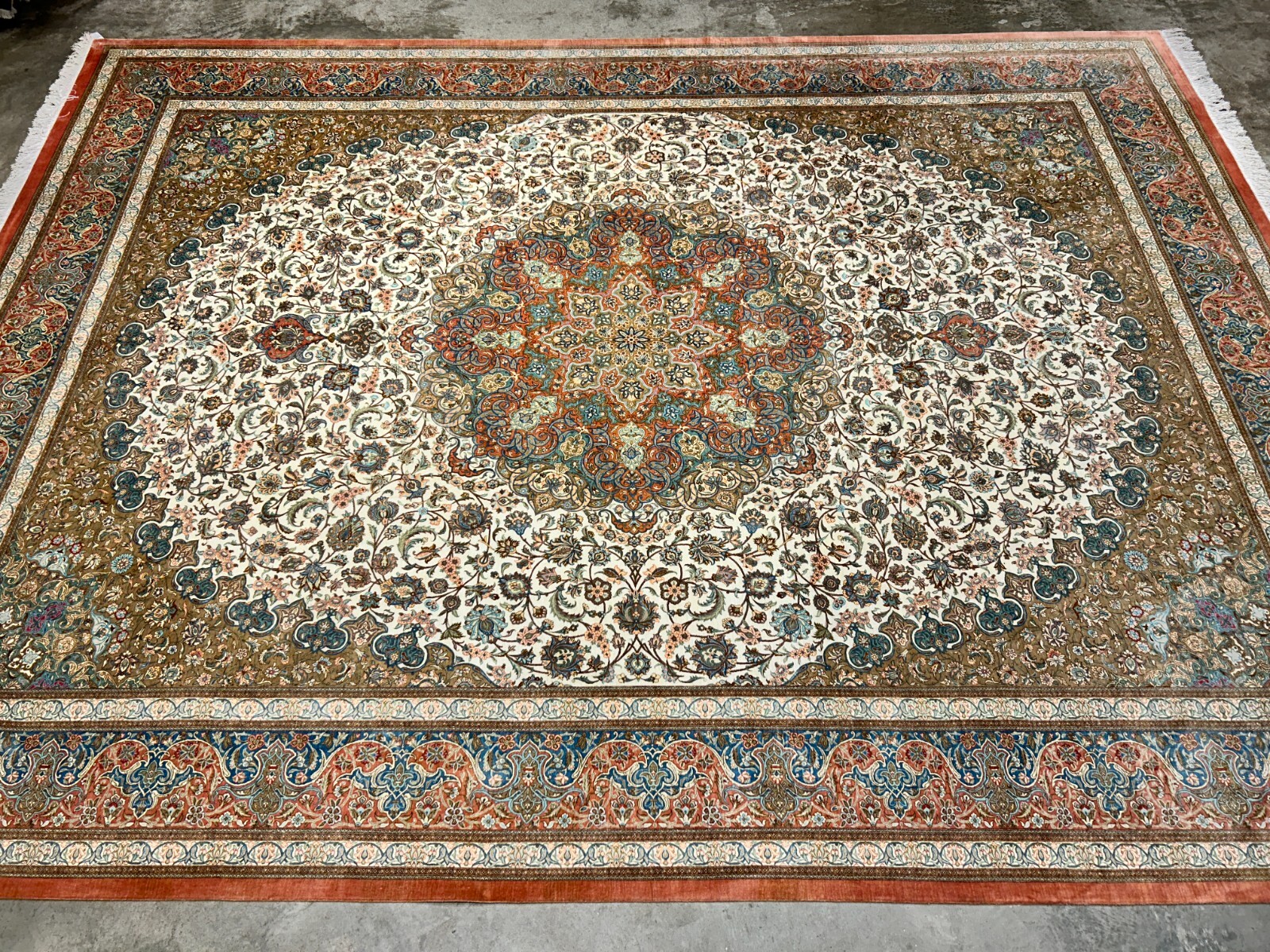 9’10″x13′ Exquisite Signed Hand-Knotted 100% Silk Qume Rug