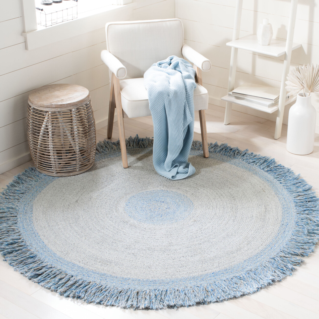 SAFAVIEH Cape Cod CAP227M Handwoven Blue / Grey Rug