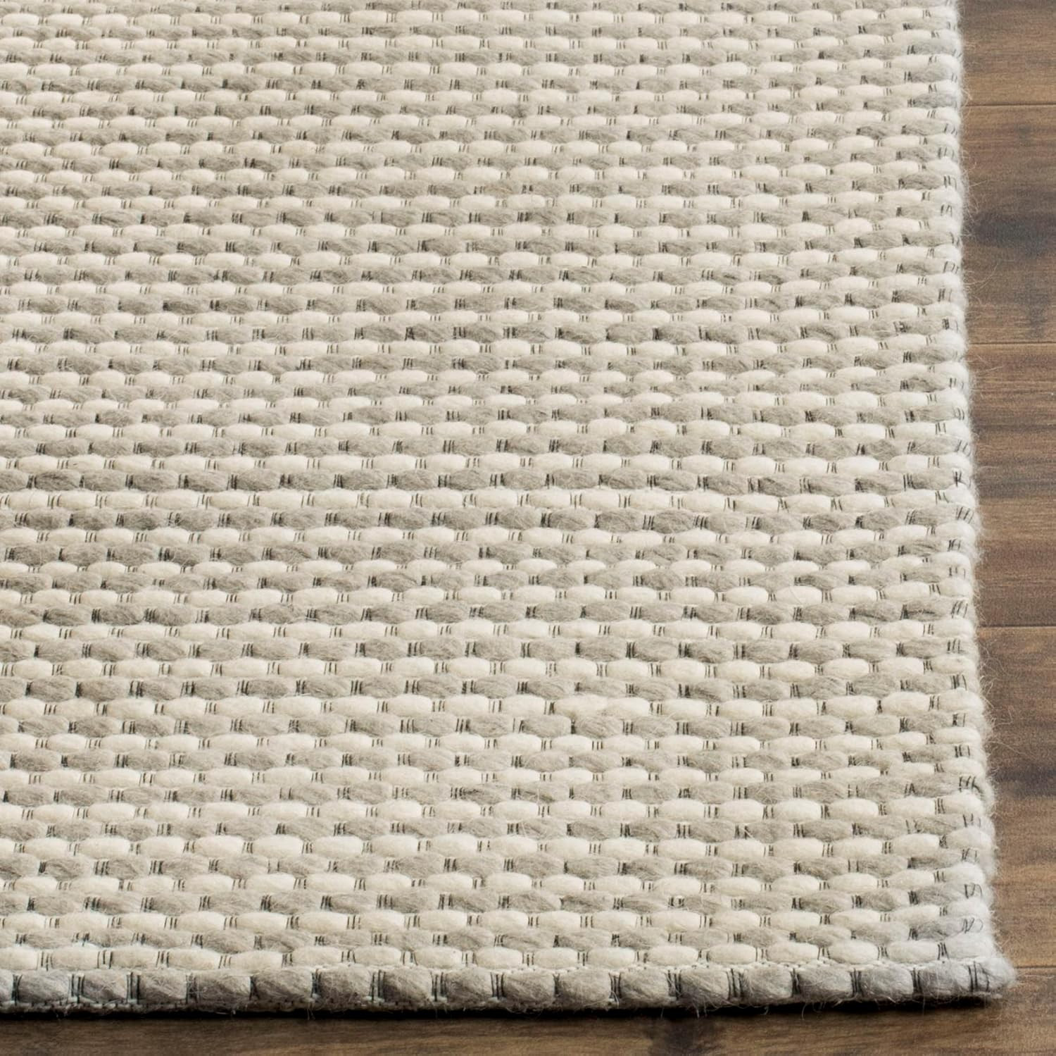 Handmade Wool Area Rug 6′ x 9′ in Silver & Ivory for High Traffic Areas