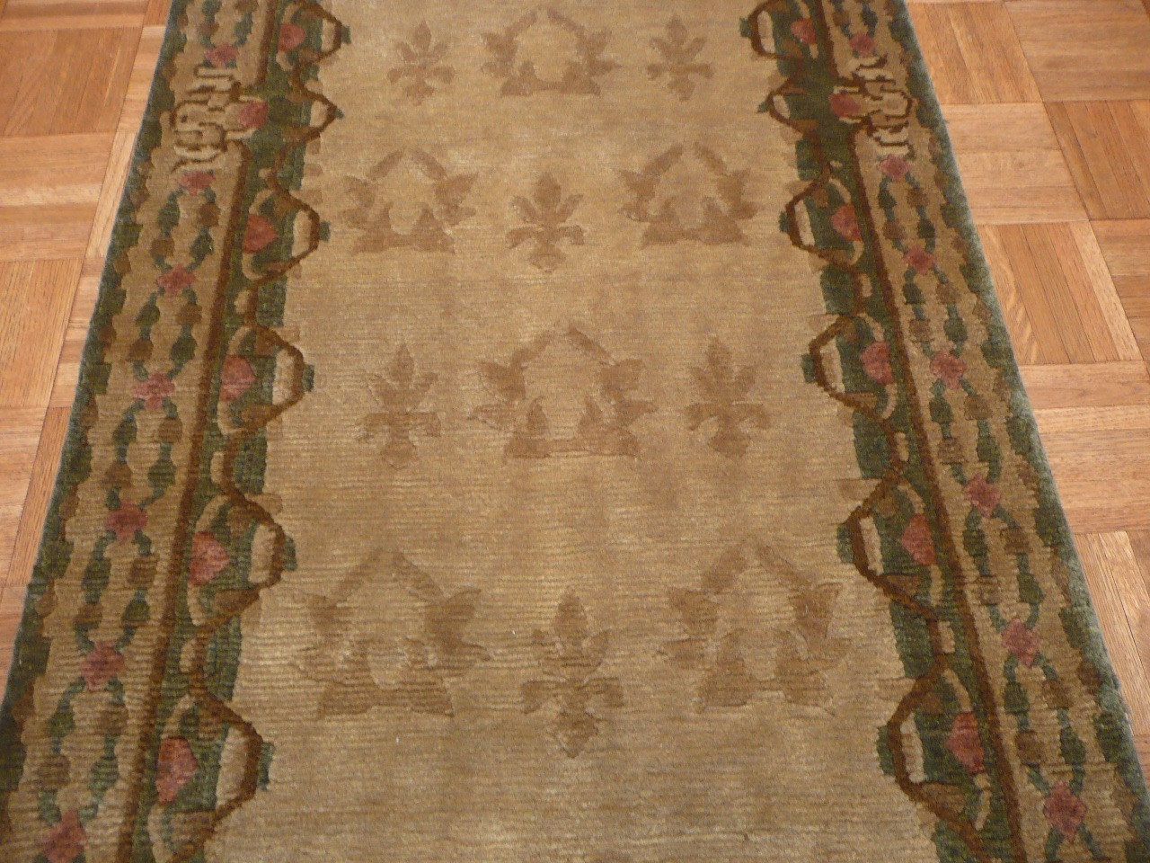 2’7 x 8 Runner Hand Knotted Beige Agra Oriental Rug G1124