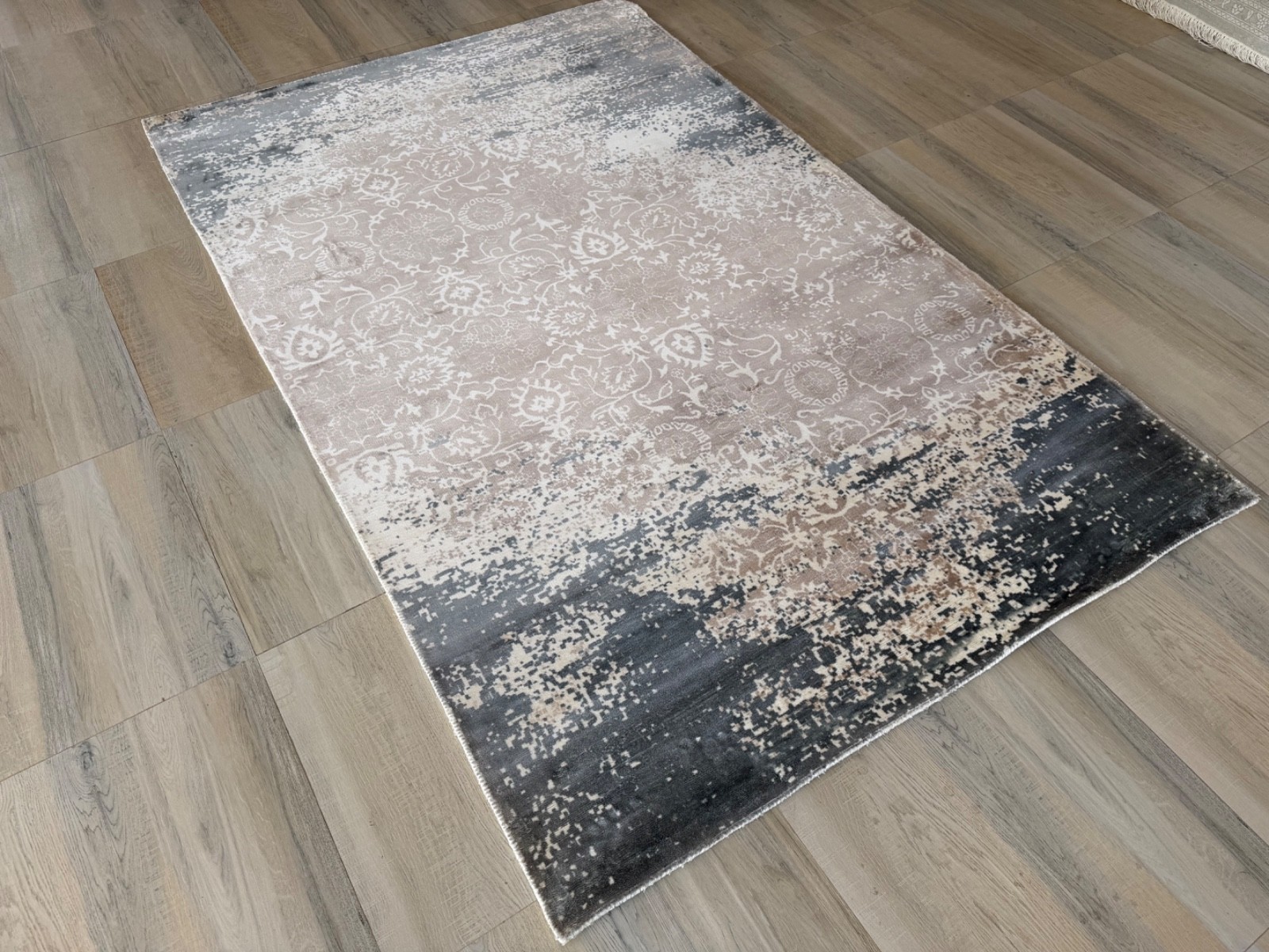 Hand Woven Area Rug Viscose 5 x 8 Contemporary Erased Pattern Home Decor Rug